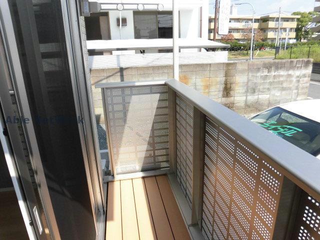 バルコニー　イメージ写真