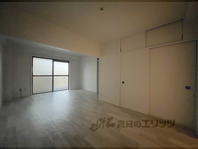 居室・リビング　洋室