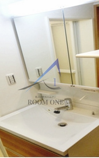 洗面設備　洗面台です。