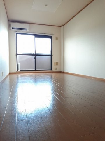 居室・リビング　ゆったりとしたリビングです