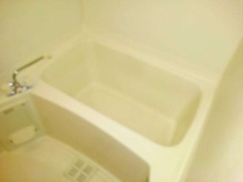 バス・シャワールーム　図面と現状に相違がある場合には現状を優先