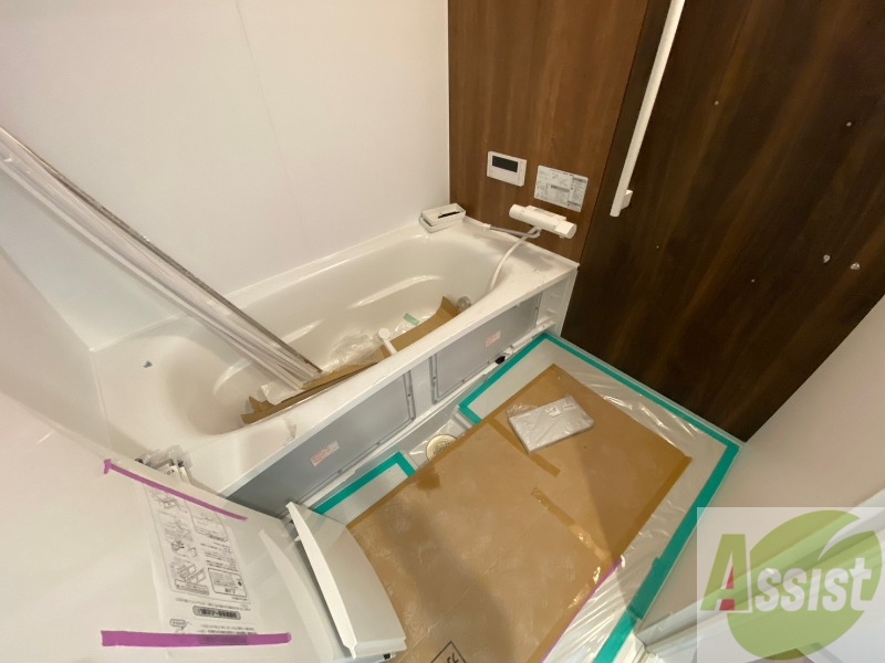 バス・シャワールーム　お風呂になります。一日の疲れを癒してくださいね。