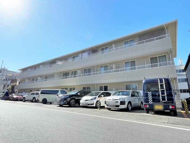 建物外観　２４時間管理でご入居中も安心してお過ごしいただけます。