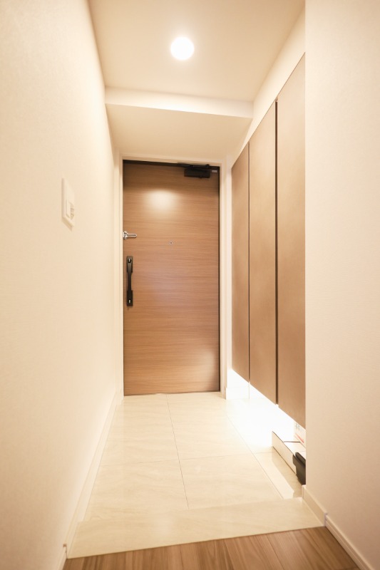 玄関　図面と現状に相違がある場合には現状を優先