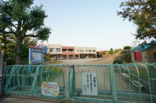 幼稚園・保育園　橿原市立耳成幼稚園（幼稚園・保育園）まで433m
