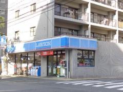 コンビニ　ローソン薬院店（コンビニ）まで126m