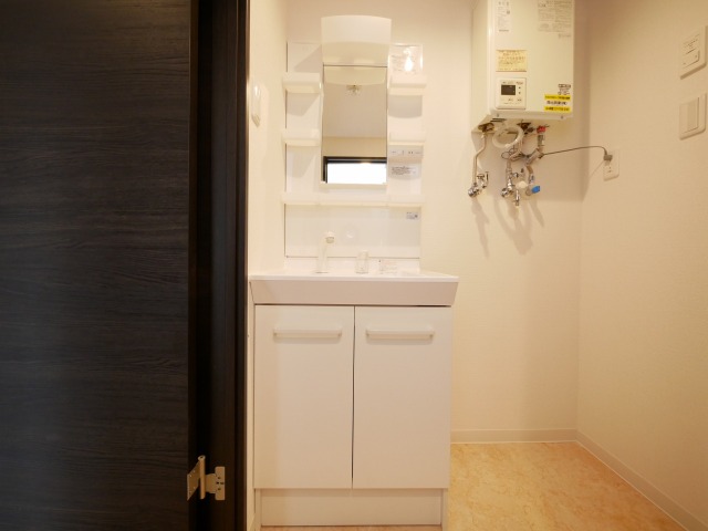 洗面設備　☆シャンドレ完備☆