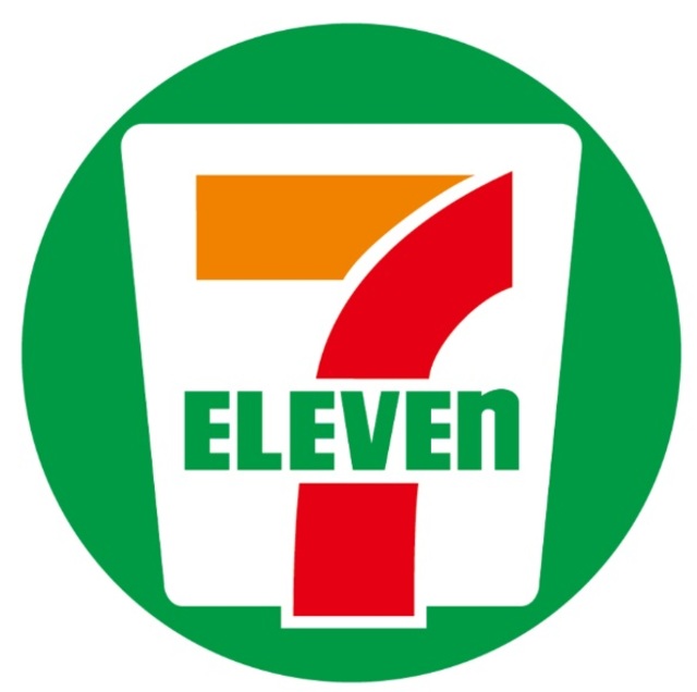 コンビニ　セブンイレブン笹塚店（コンビニ）まで324m