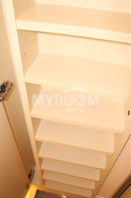 収納　玄関収納