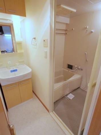 バス・シャワールーム　will Do松屋町（ウィルドゥ松屋町）　バスルーム