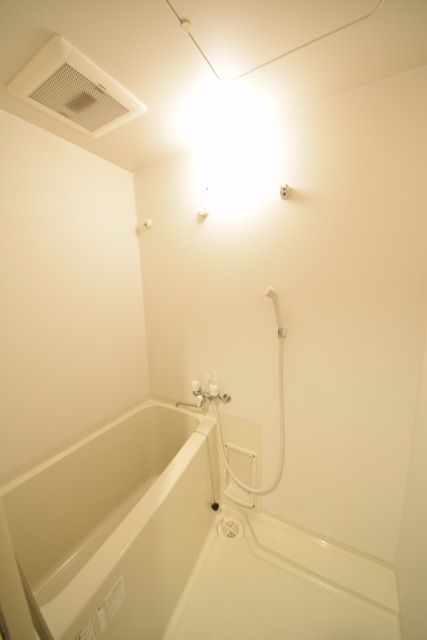 バス・シャワールーム　～今日の疲れはさっぱりと～