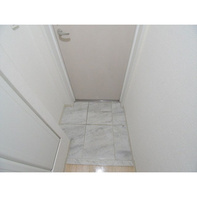 玄関　明るい玄関です