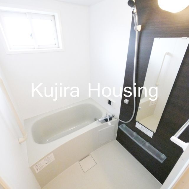 バス・シャワールーム　★追い焚き給湯付き★