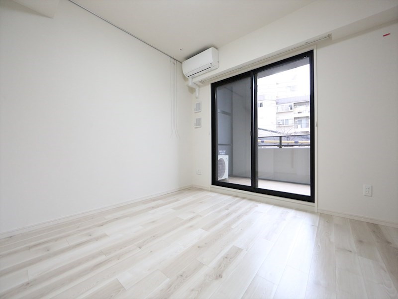 その他部屋・スペース　洋室7.4帖　エアコン完備　バルコニー