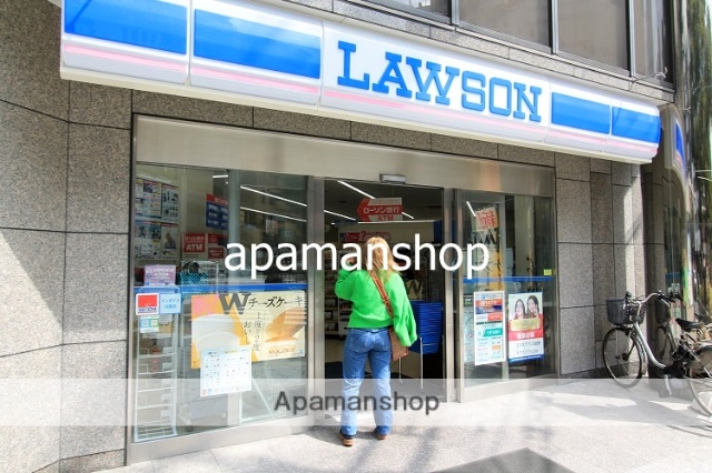 コンビニ　ローソン（コンビニ）まで130m