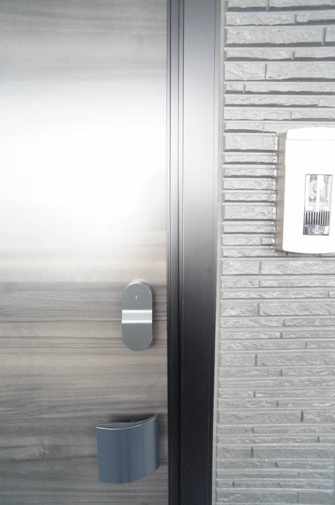 セキュリティ　玄関