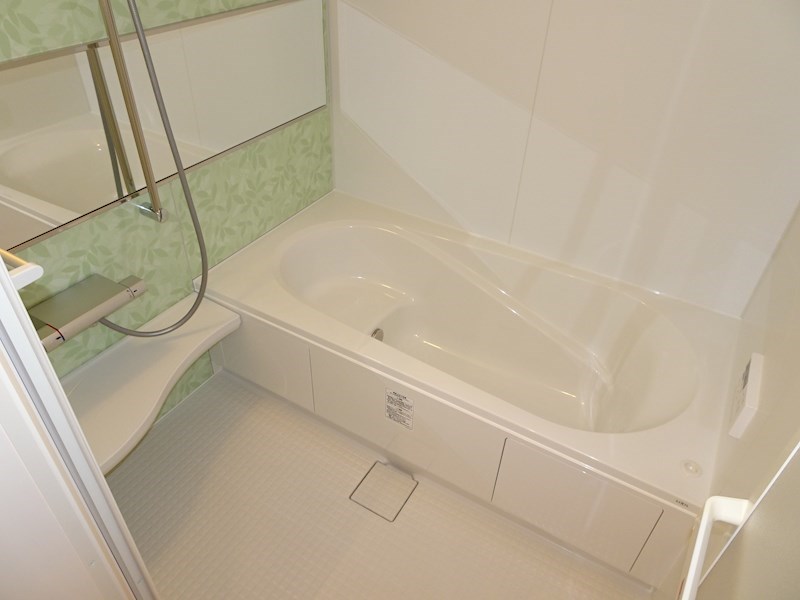 バス・シャワールーム　バスルーム