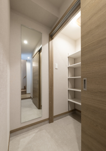 玄関　同タイプ別部屋