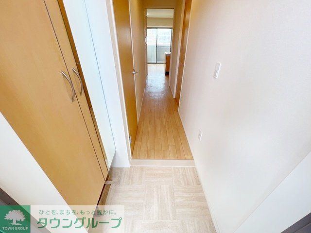 玄関　お問合せはタウンハウジングまで！※現地待合わせ相談可能