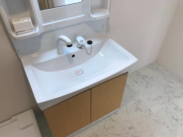 洗面設備　洗髪洗面化粧台