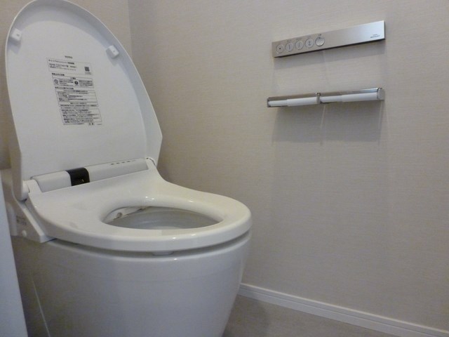 トイレ　別部屋参考写真