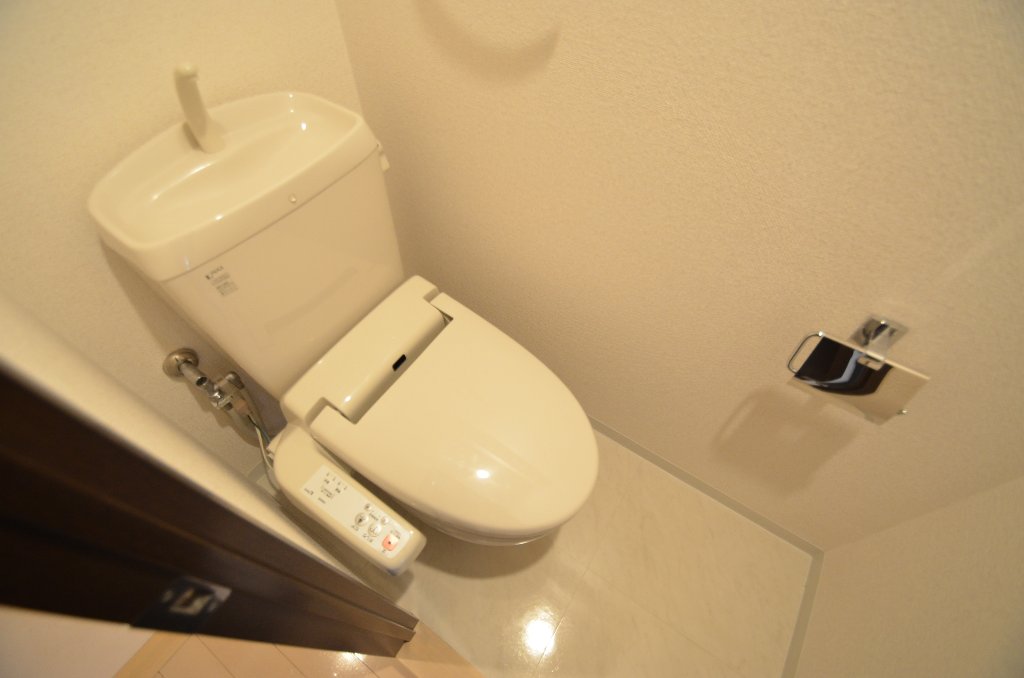 トイレ　シャワー付トイレ