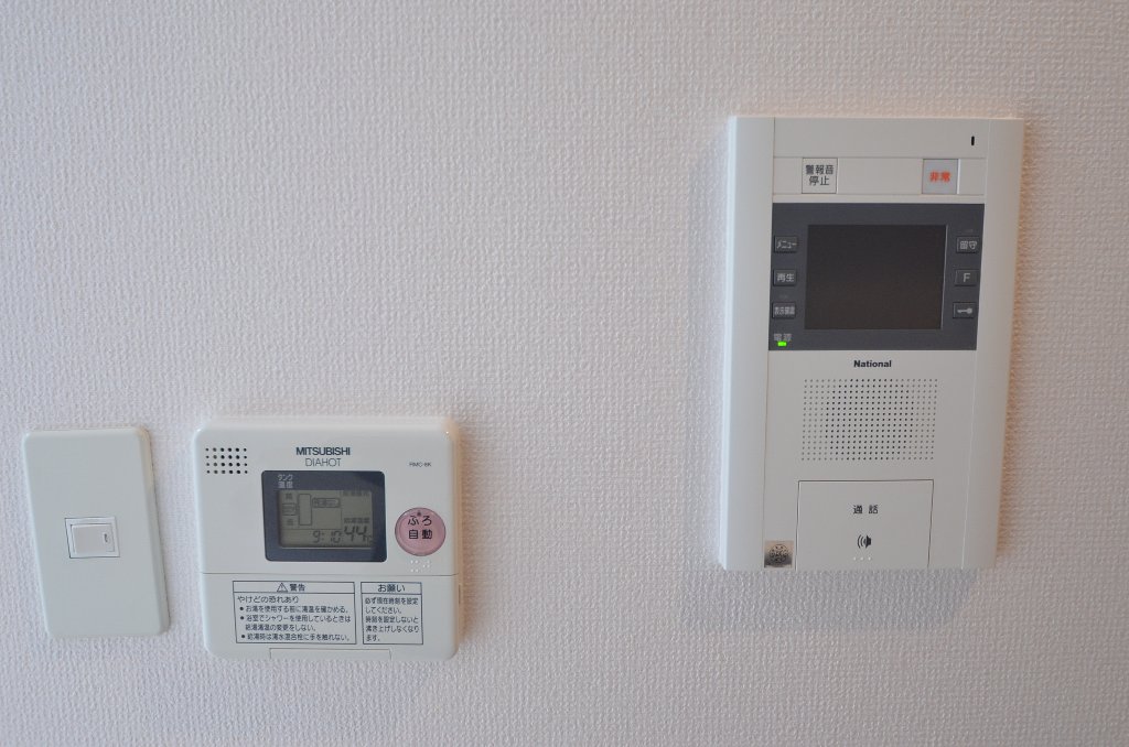 セキュリティ　カメラ付インターホン