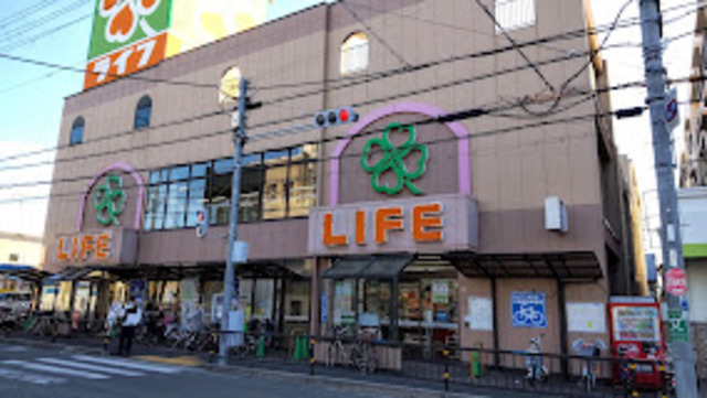 スーパー　ライフ和泉大宮店（スーパー）まで440m