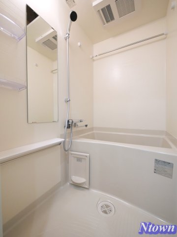 バス・シャワールーム　日々の疲れを癒すお風呂付です