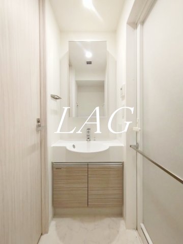 洗面設備　洗面台です。