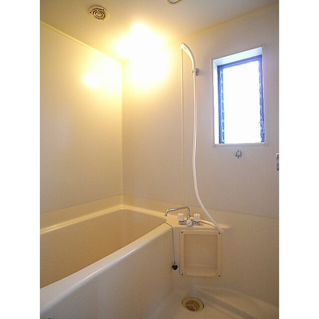 バス・シャワールーム　退去前の為、過去写真を使用