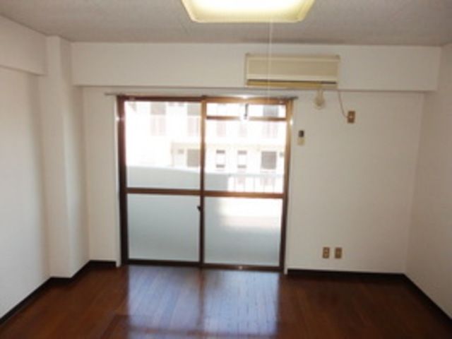 居室・リビング　★お部屋探しは、タウンハウジング多摩センター店へ★