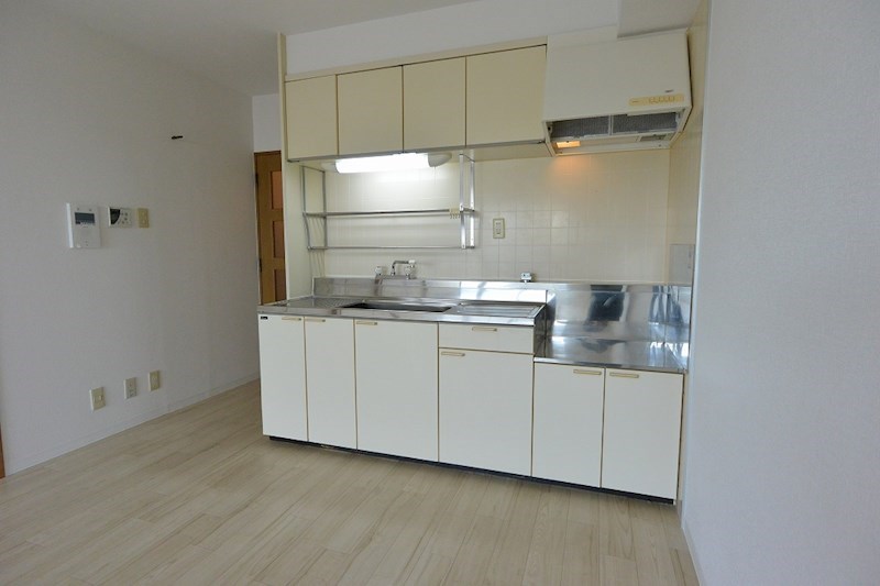 キッチン　2口ガスコンロ設置可能