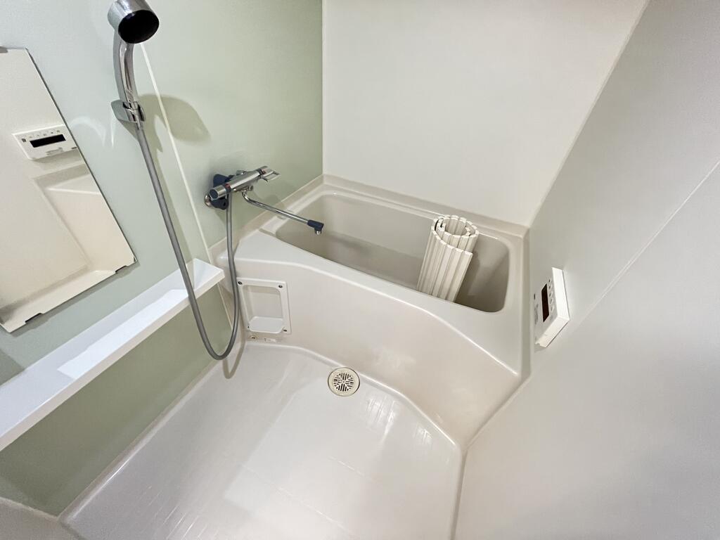 バス・シャワールーム　追焚機能付バス