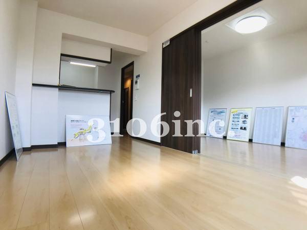 居室・リビング　同間取り別室