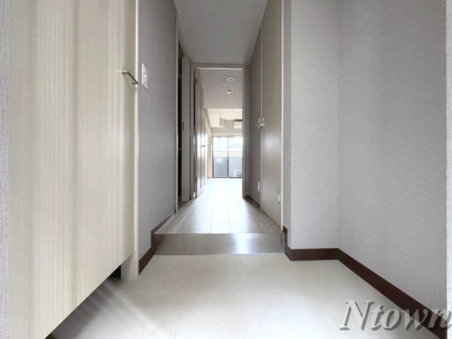 玄関　シンプルで使いやすい玄関です