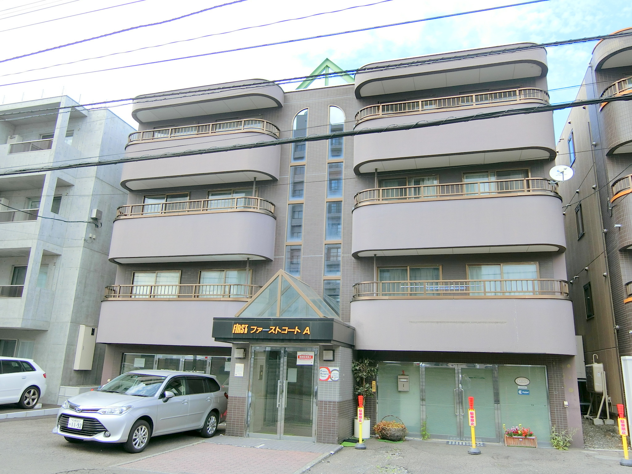 建物外観　敷金・礼金不要で契約可能です☆