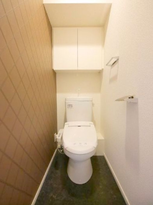 トイレ　写真は同タイプ住居です