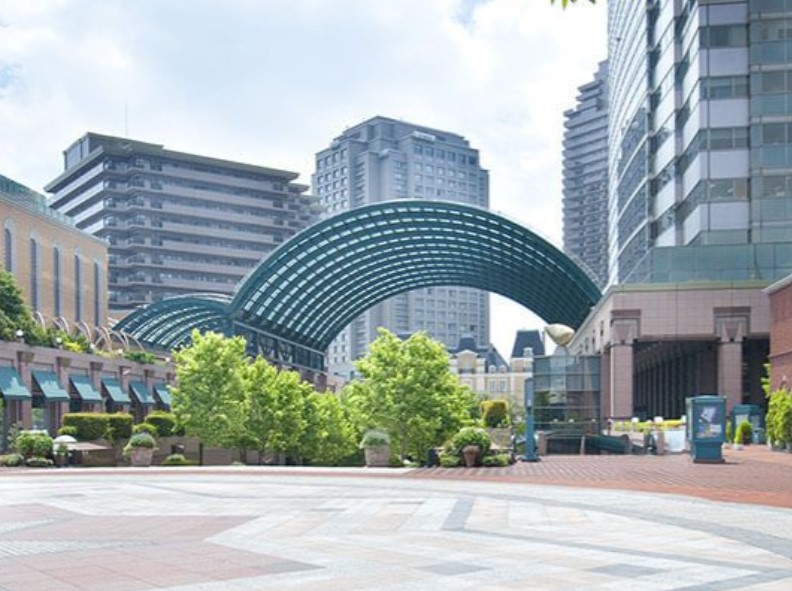 ショッピングセンター　恵比寿ガーデンプレイス（ショッピングセンター）まで752m