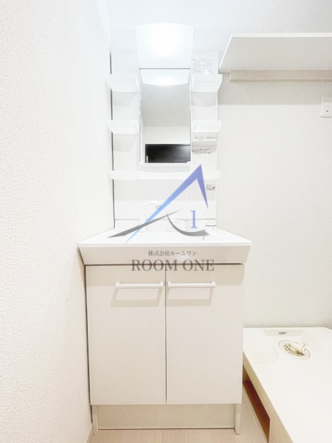 洗面設備　独立洗面台です。