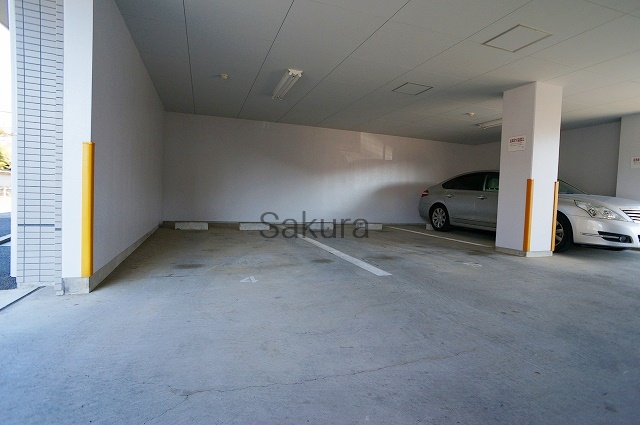 駐車場　敷地内駐車場ございます♪