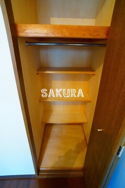 収納　お荷物の多い方でも安心のクローゼット付き♪