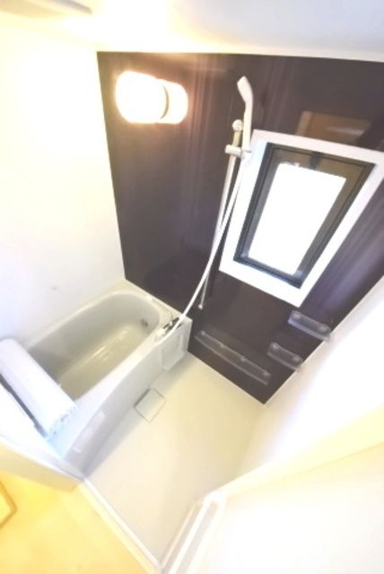 バス・シャワールーム　同タイプ