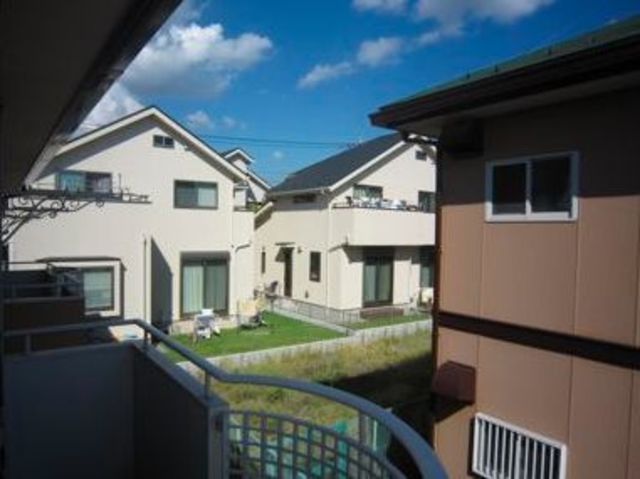 バルコニー　バルコニーから北東の眺め