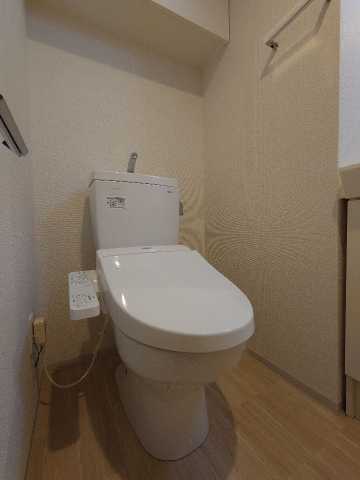 トイレ　別室参考画像です