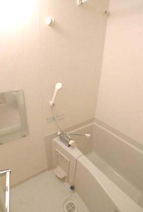 バス・シャワールーム　★浴室乾燥機付きバスルーム★