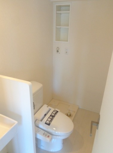 トイレ　★温水洗浄便座★