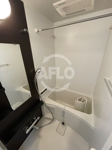 バス・シャワールーム　エステムプラザ福島ジェネル　浴室