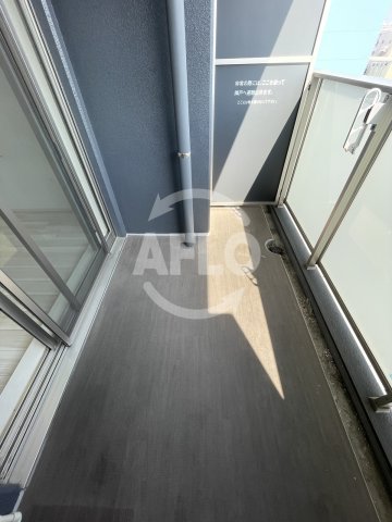 バルコニー　エステムプラザ福島ジェネル　バルコニー