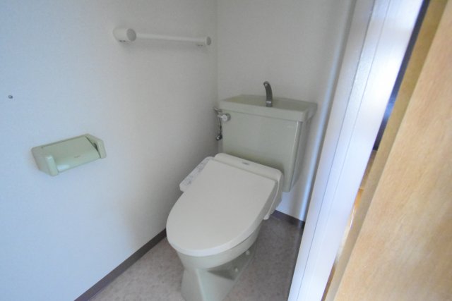 トイレ　同仕様写真